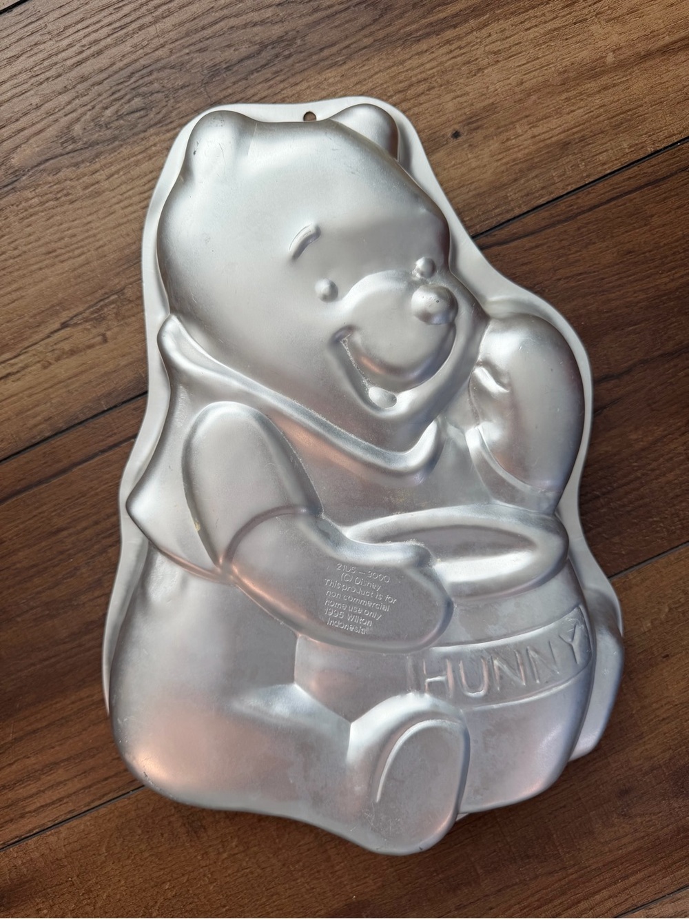 VTG 1995 Wilton Disney Winnie the Pooh Hunny Pot Cake Pan Mold 2105-3000